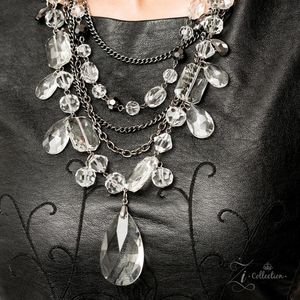 Necklace and earring set